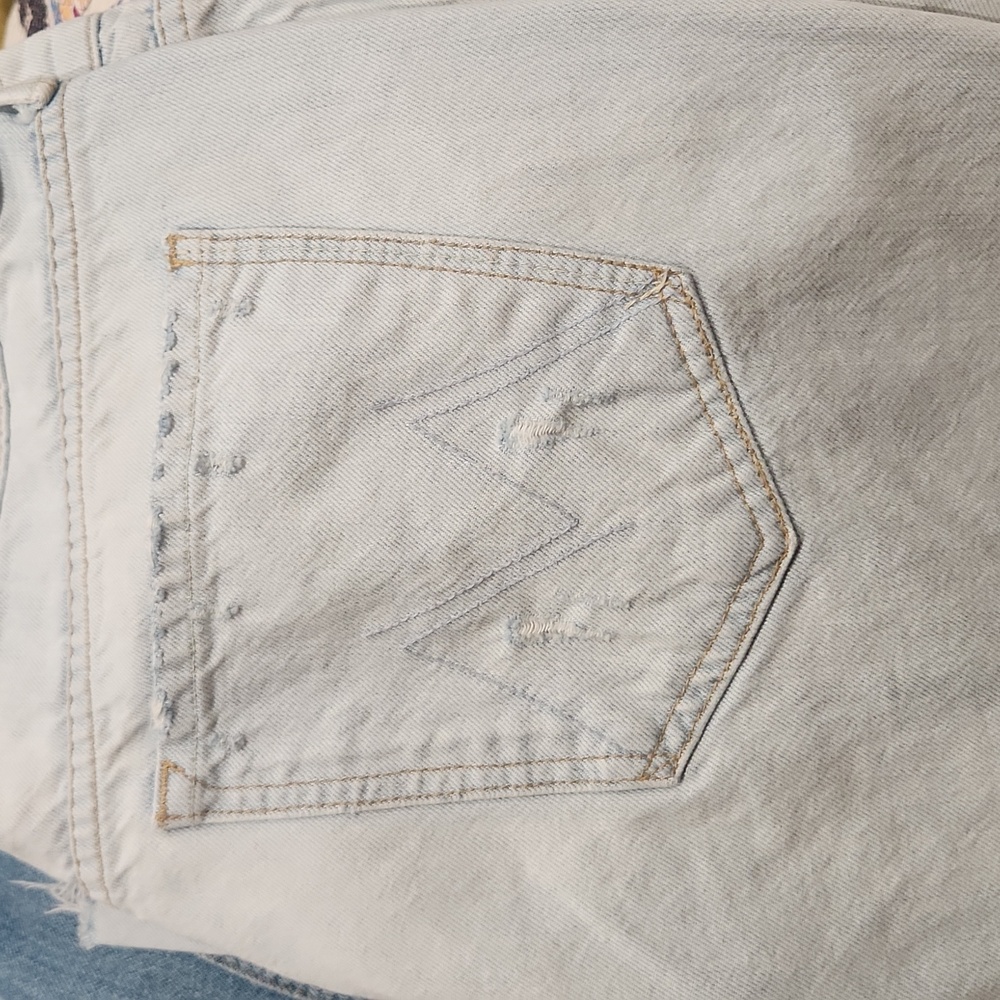 MOTHER The Dropout Fray in Get Blondie Anthropologie Size 32